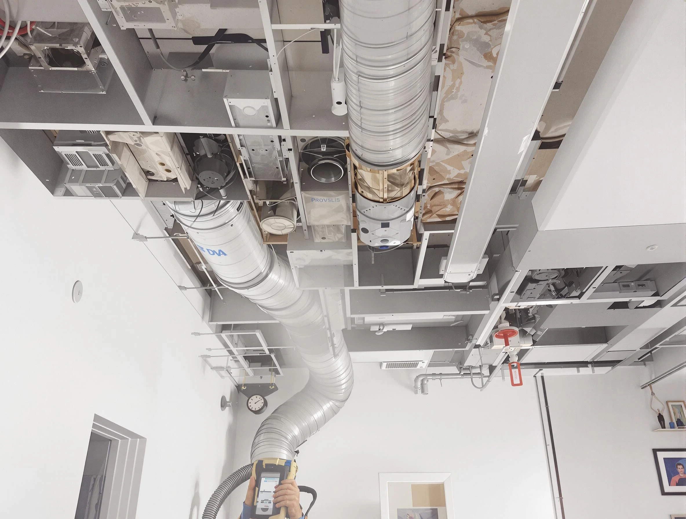 Professional air duct cleaning service by Peralta Air Duct Cleaning in Peralta